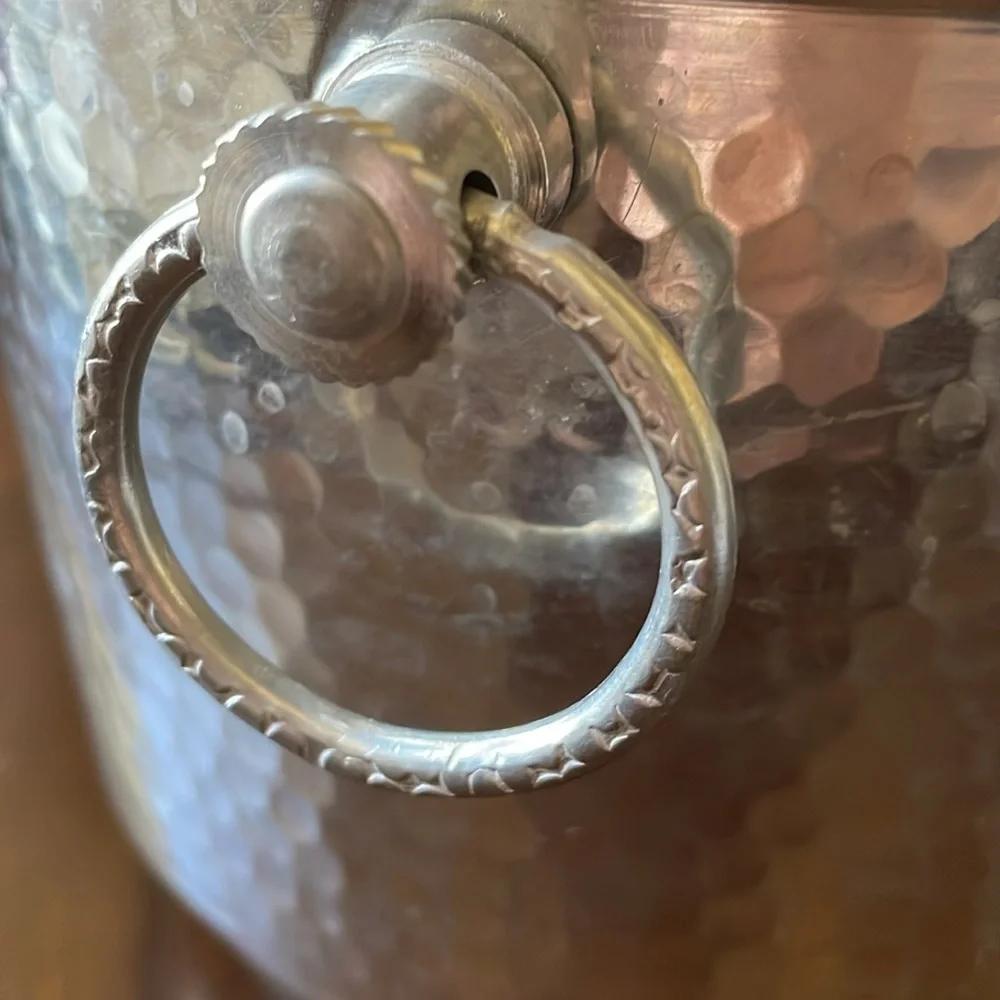 VTG mid century hammered aluminum ice bucket with lid & handles made in Italy